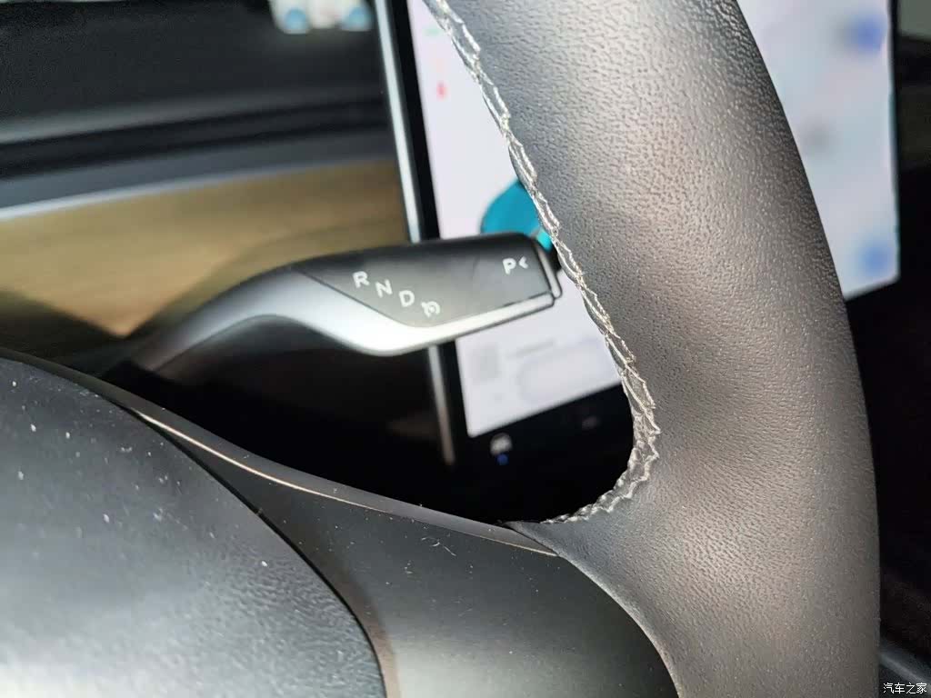 Tesla Model Y, 2021 7