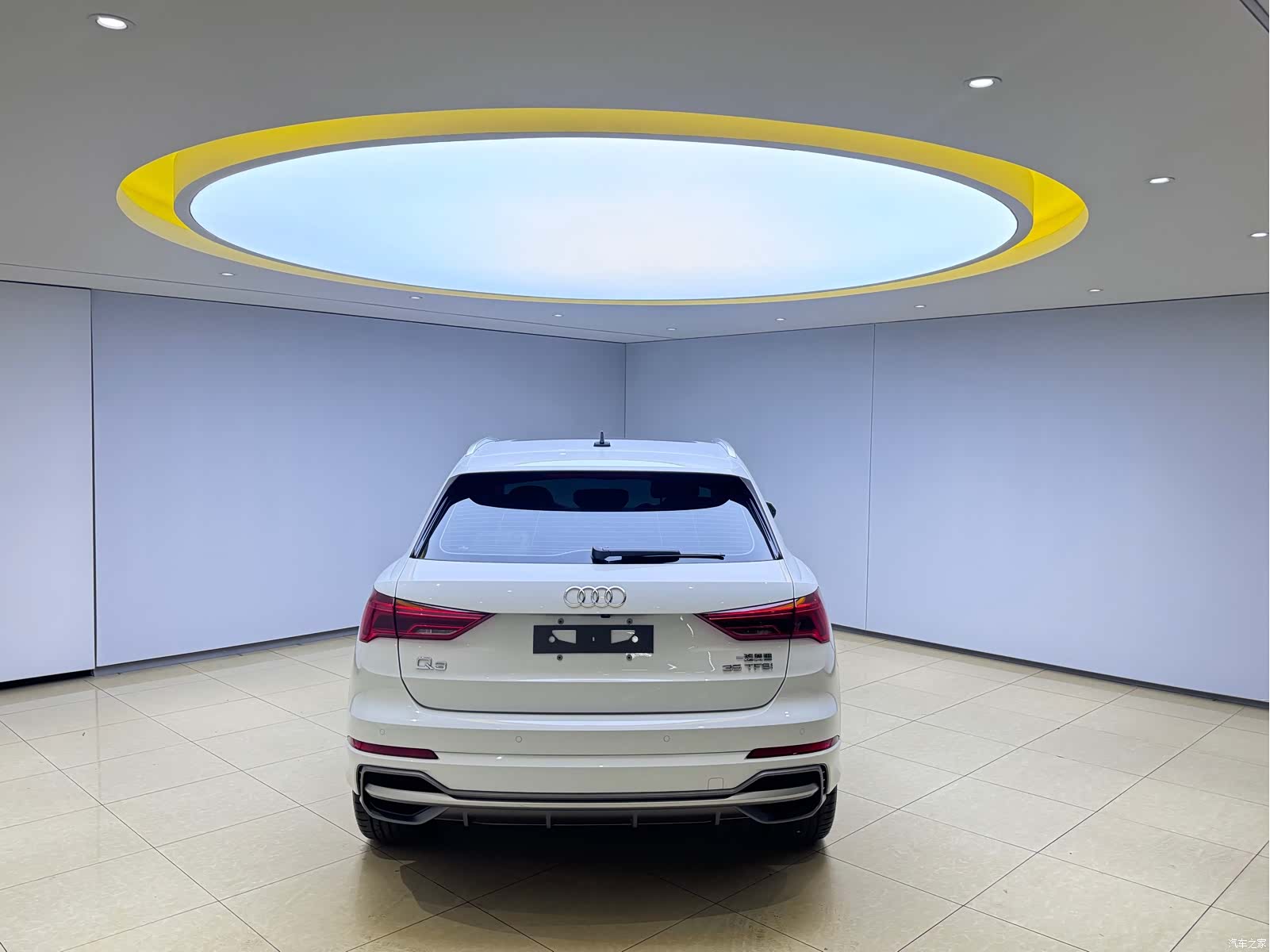 Audi Q3, 2023 все фото