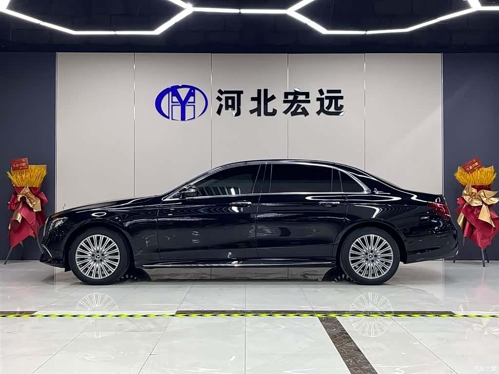 Mercedes-Benz E-Class, 2019 3