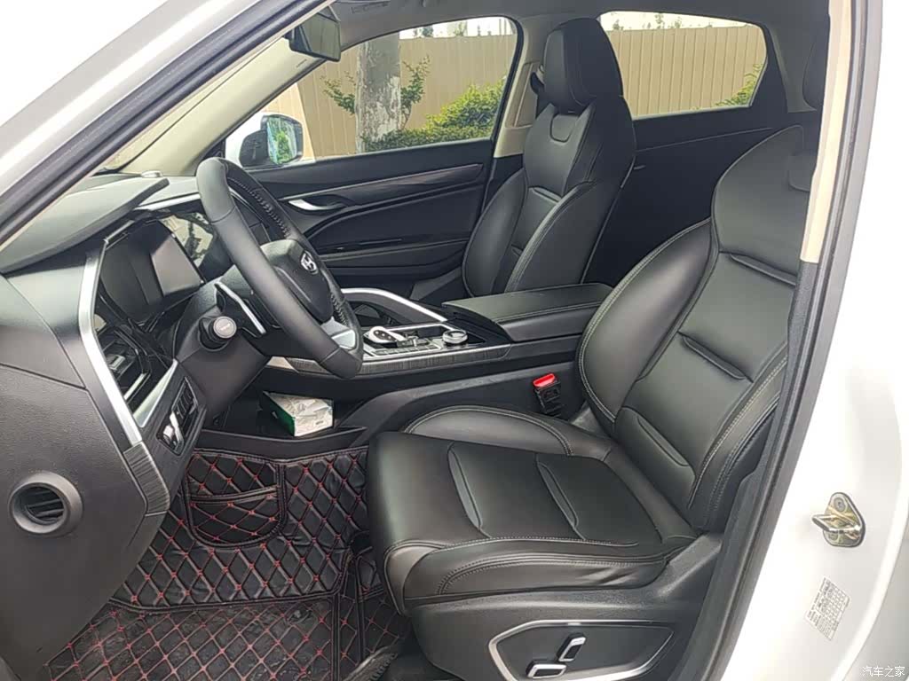 Geely Xingyue, 2020 15