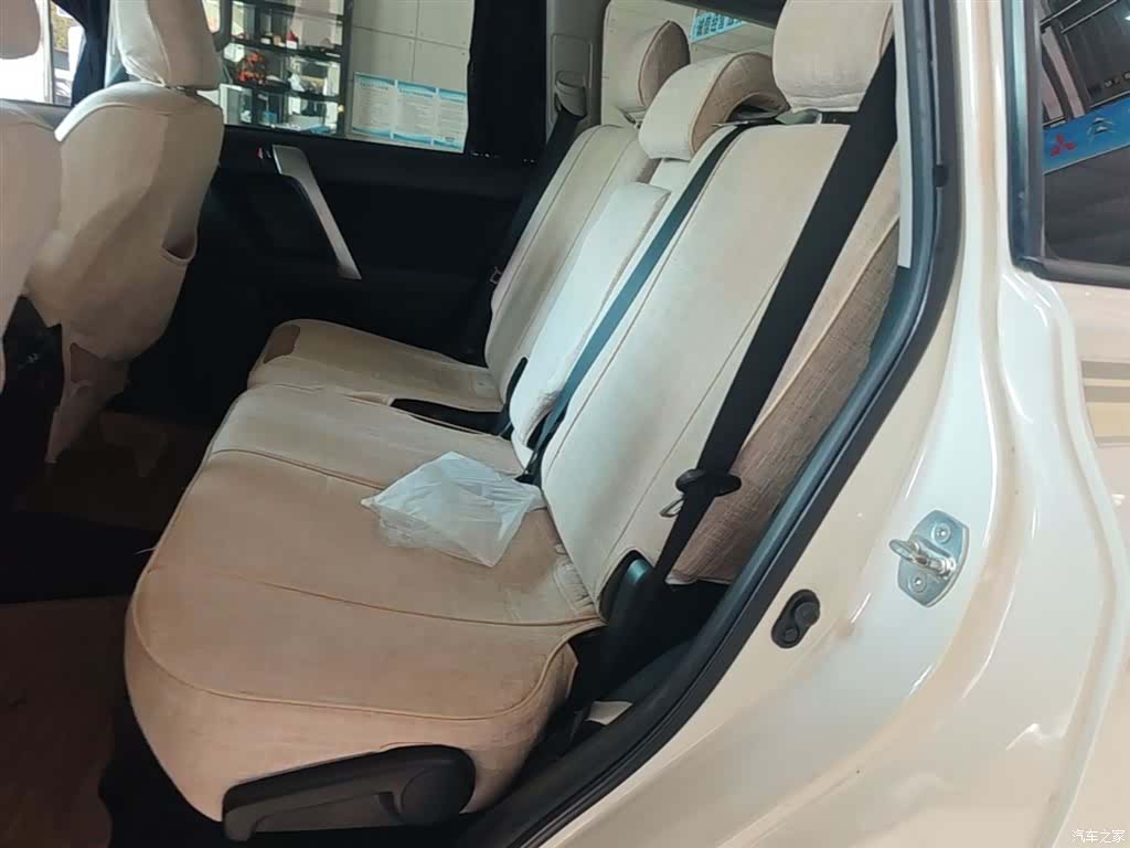 Toyota Prado, 2015 17