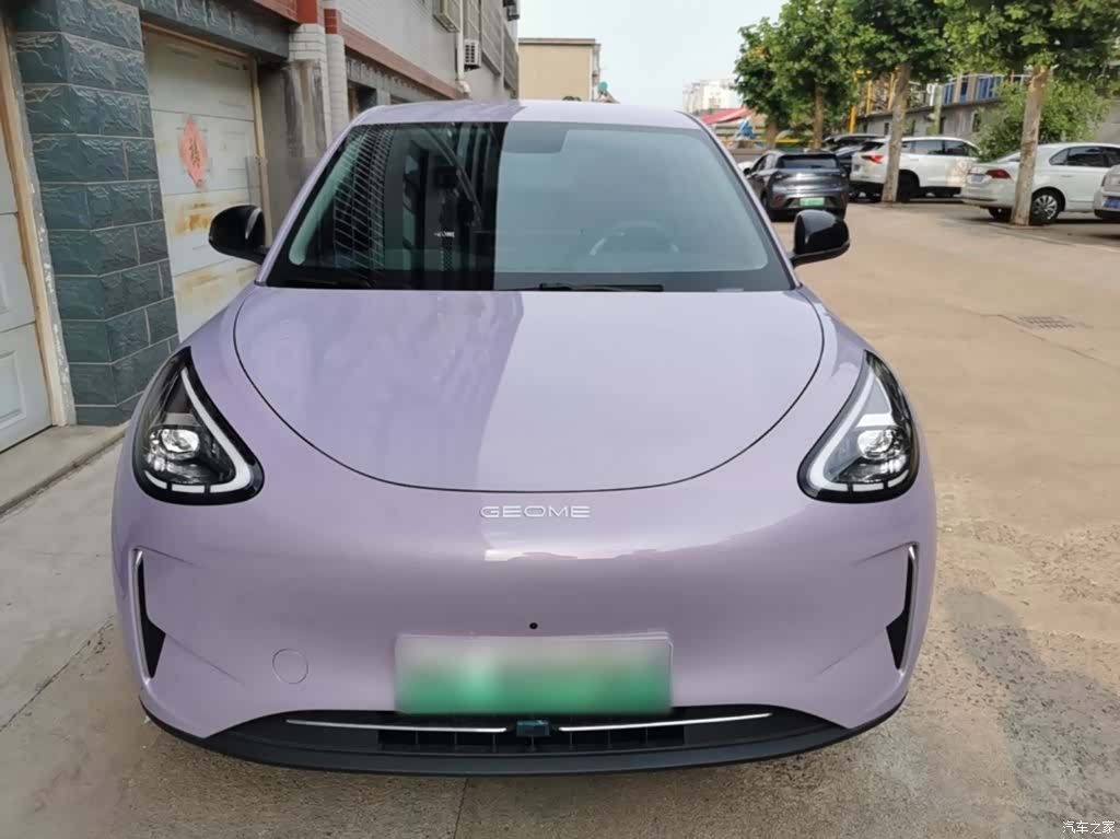 Geely Xingyuan, 2025 3