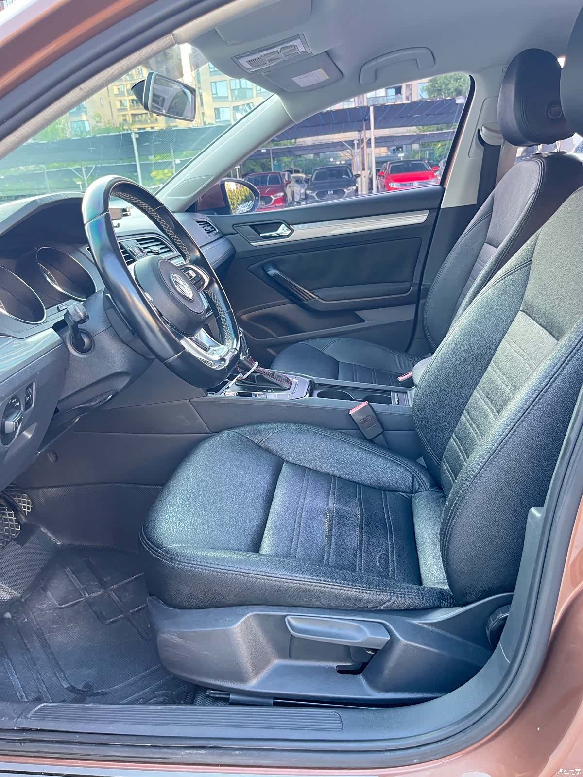 Volkswagen Lamando, 2015 15