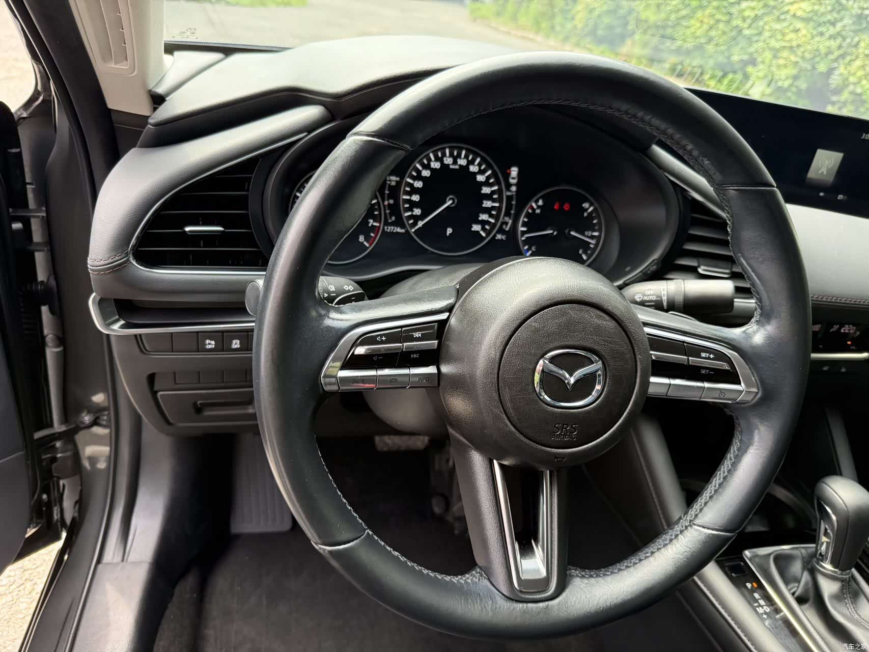 Mazda Mazda3, 2023 все фото