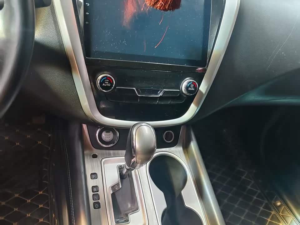 Nissan Loulan Nissan Loulan