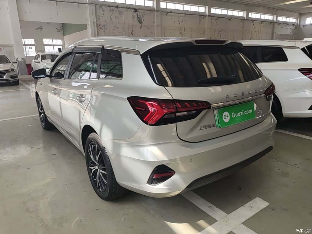 Roewe Ei5, 2022 все фото