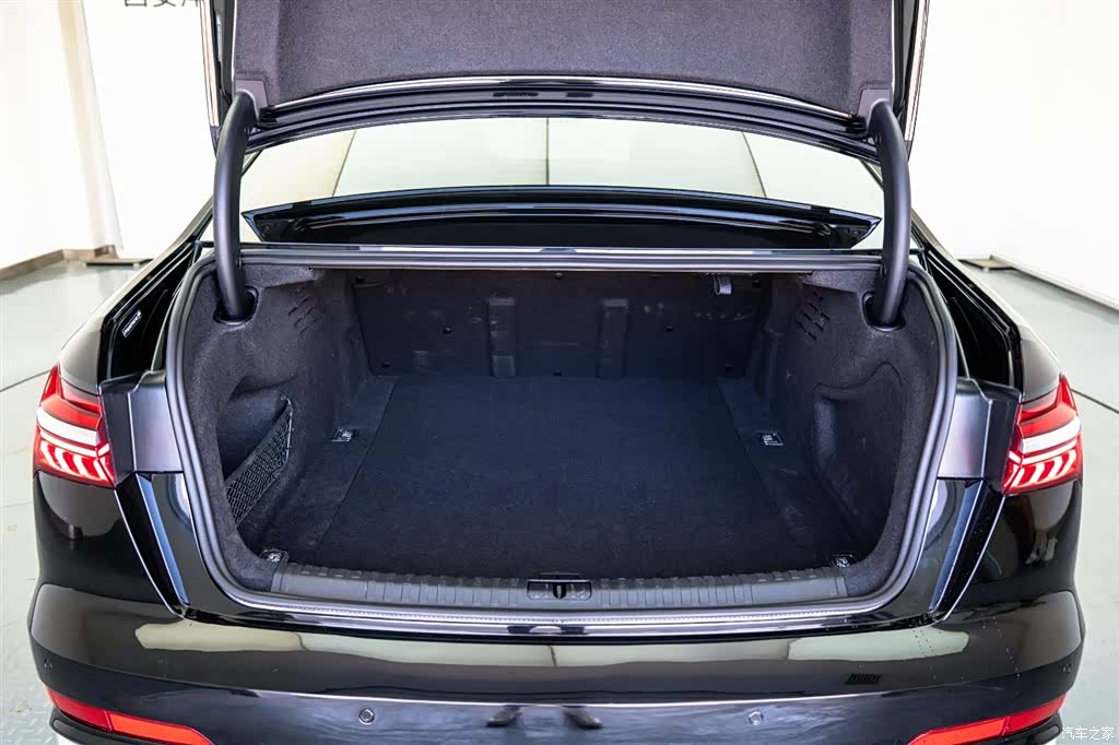 Audi A6L, 2023 10