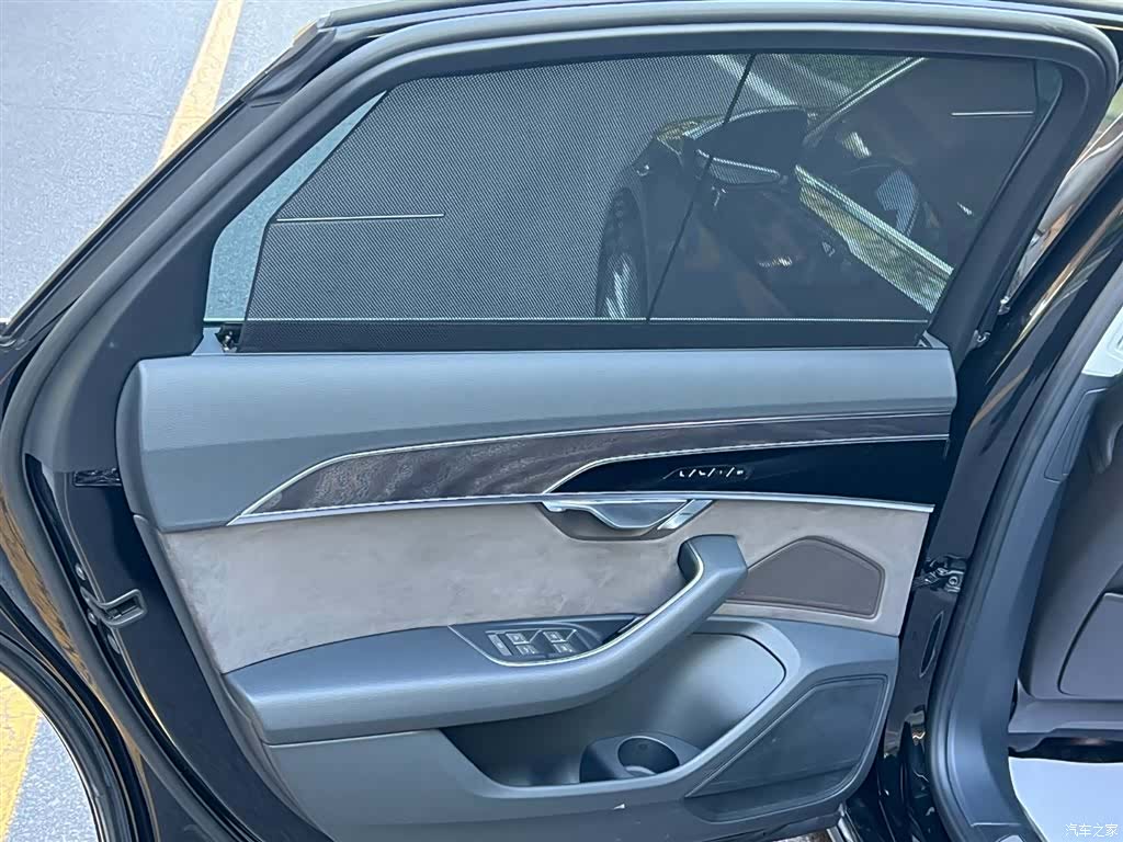 Audi A8L, 2020 14