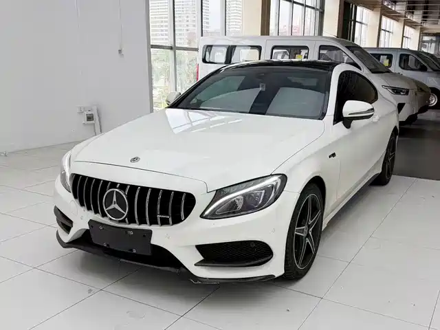Mercedes-Benz C-Class 2018 — купить из Китая под заказ
