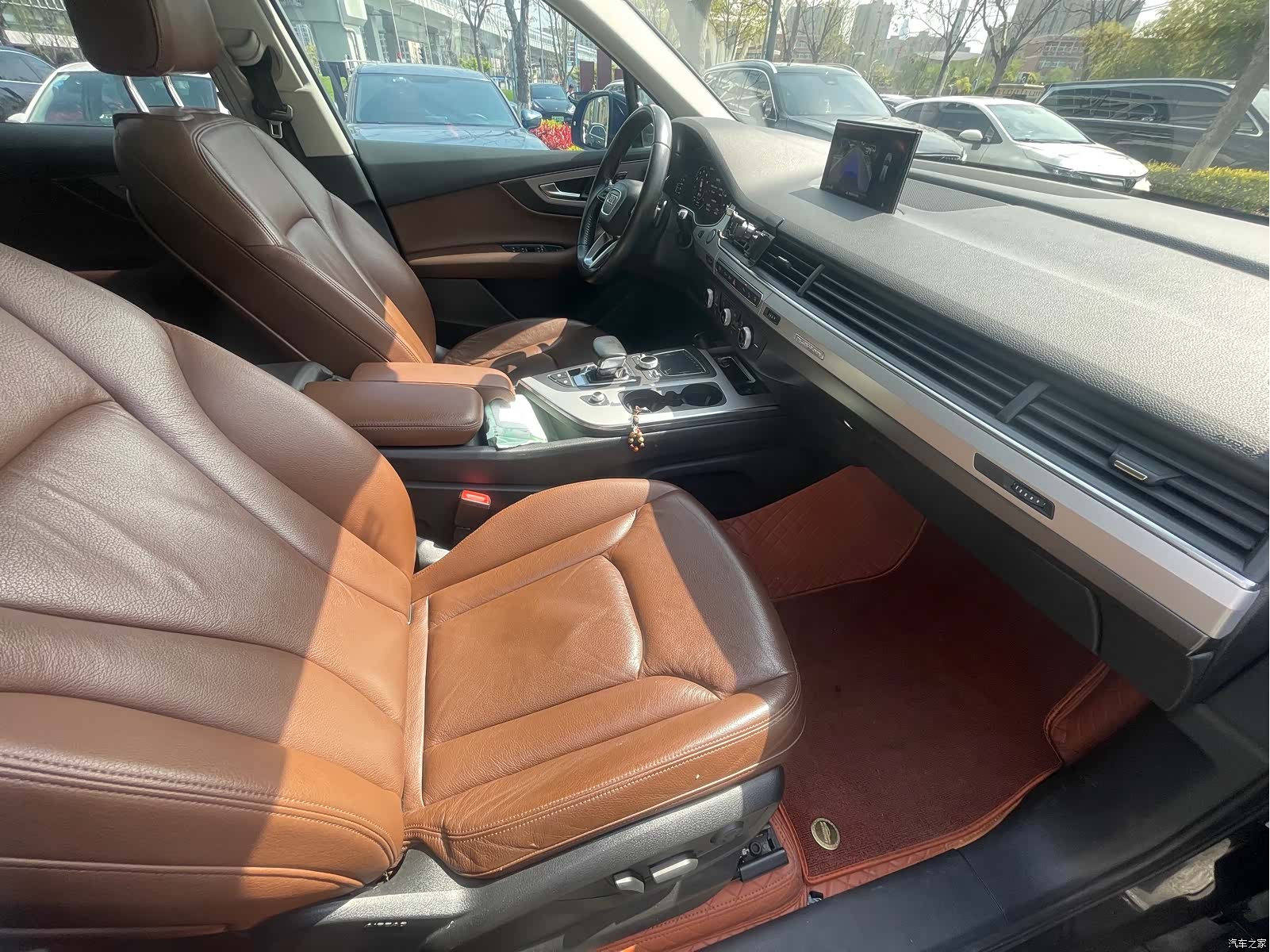 Audi Q7, 2017 все фото