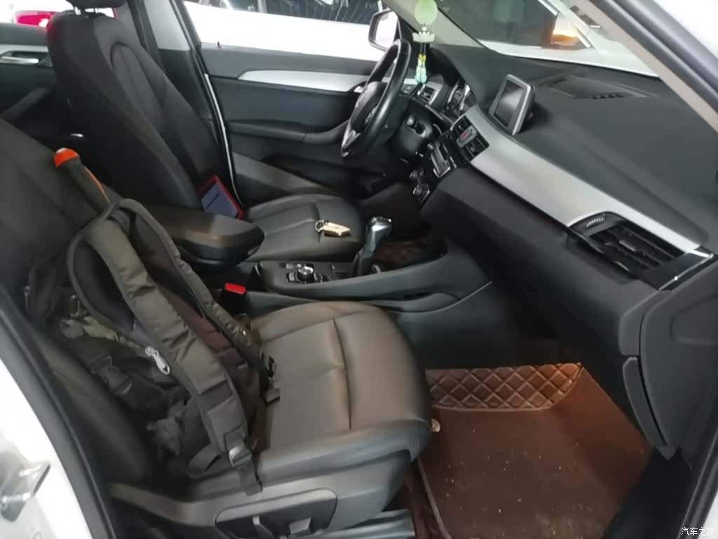 BMW X1, 2019 25