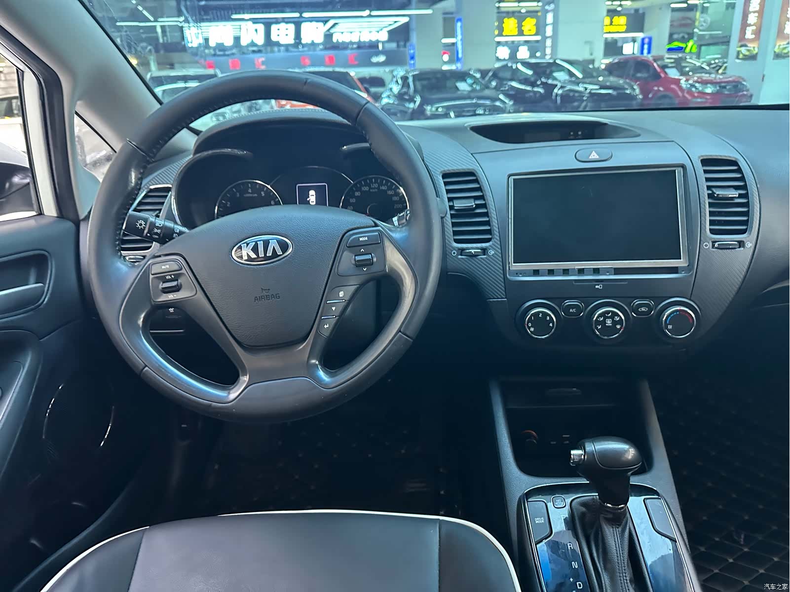 Kia K3, 2017 13