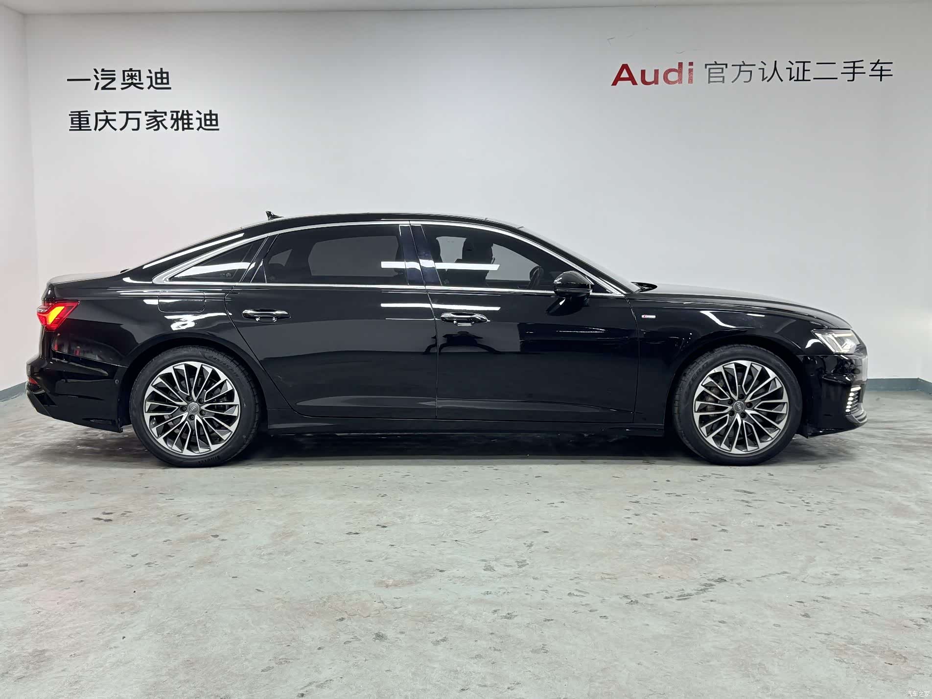 Audi A6L, 2021 все фото