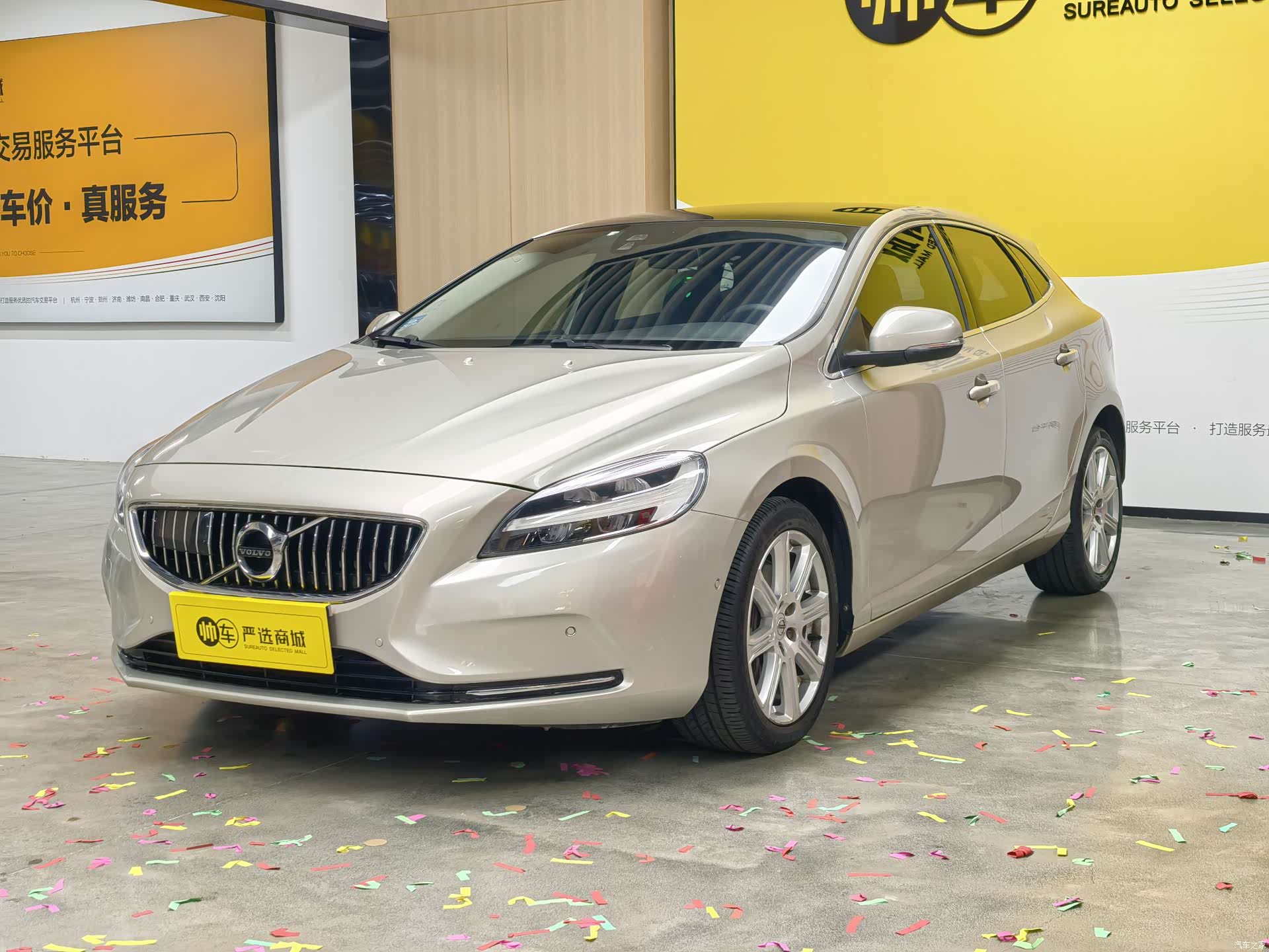 Volvo V40, 2017 1