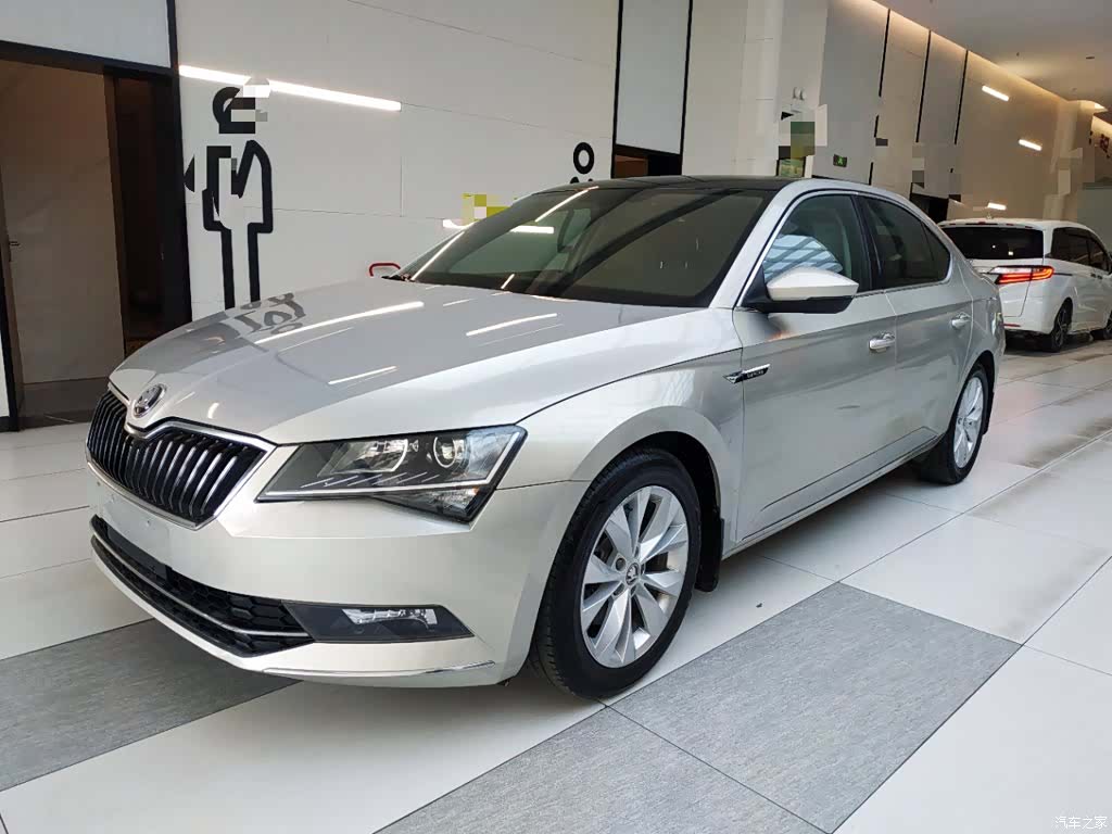 Skoda Superb, 2019 2