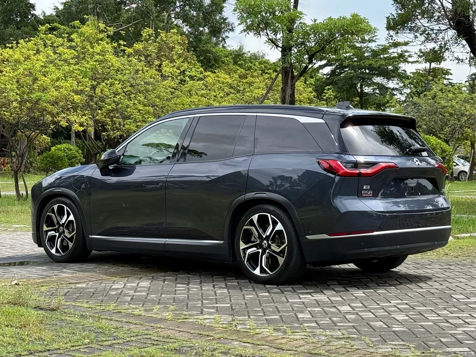 NIO ES8, 2020 19