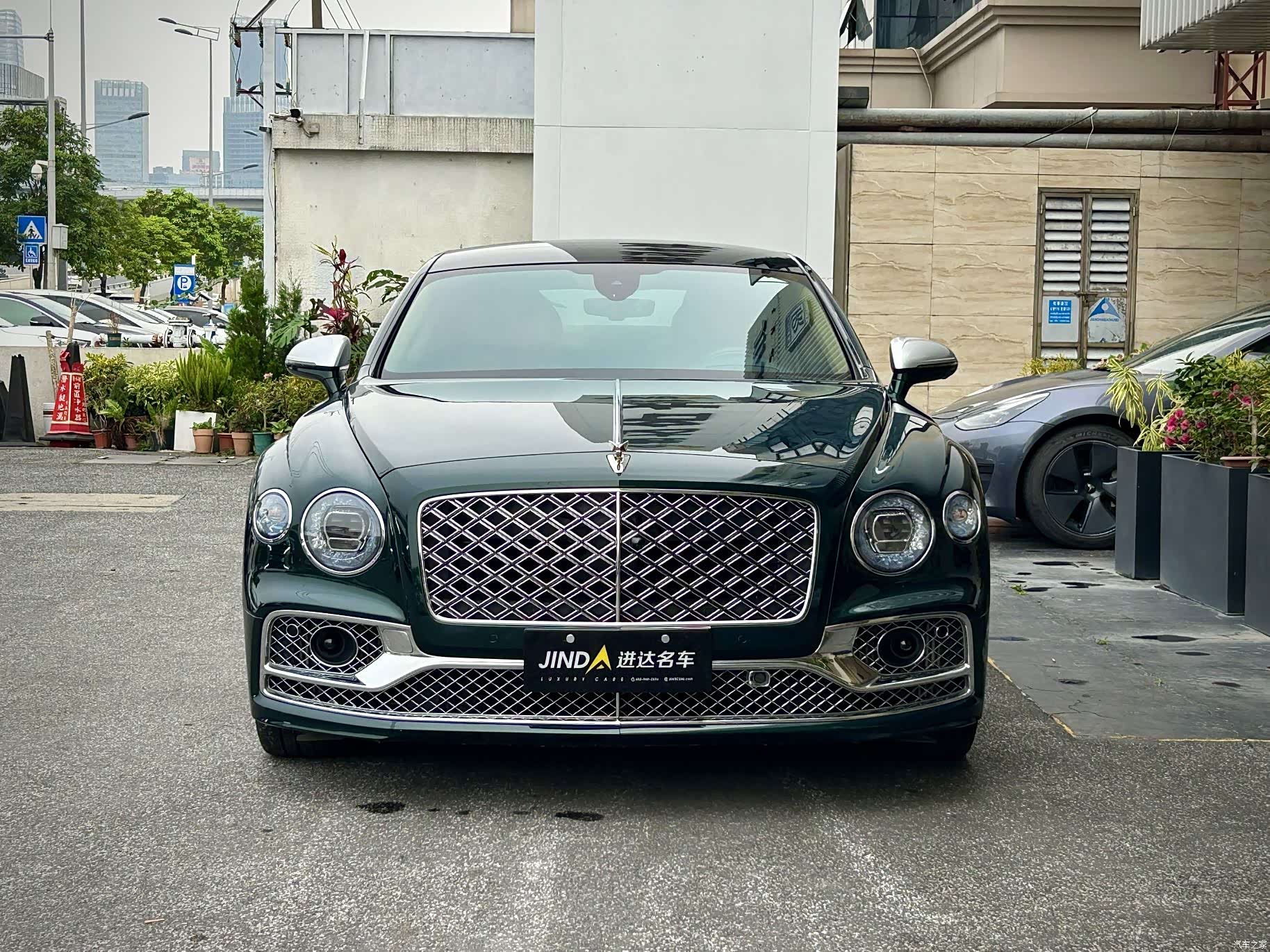 Bentley Flying Spur, 2023 2