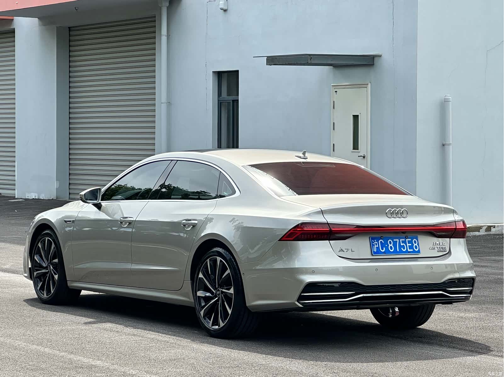 Audi A7L, 2023 11