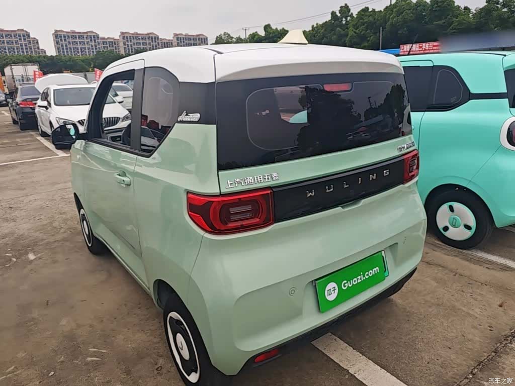 Wuling MINIEV, 2021 все фото