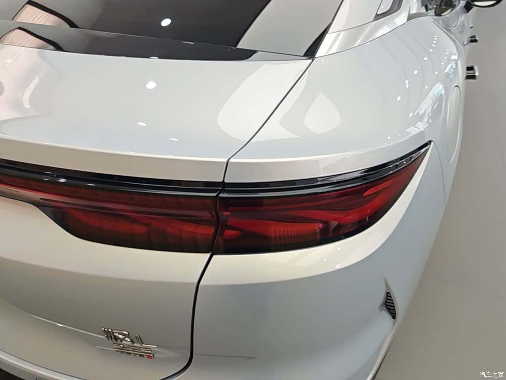 BYD Han, 2025 8