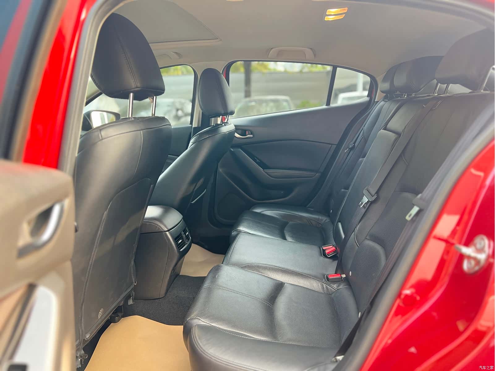 Mazda Mazda3, 2018 7