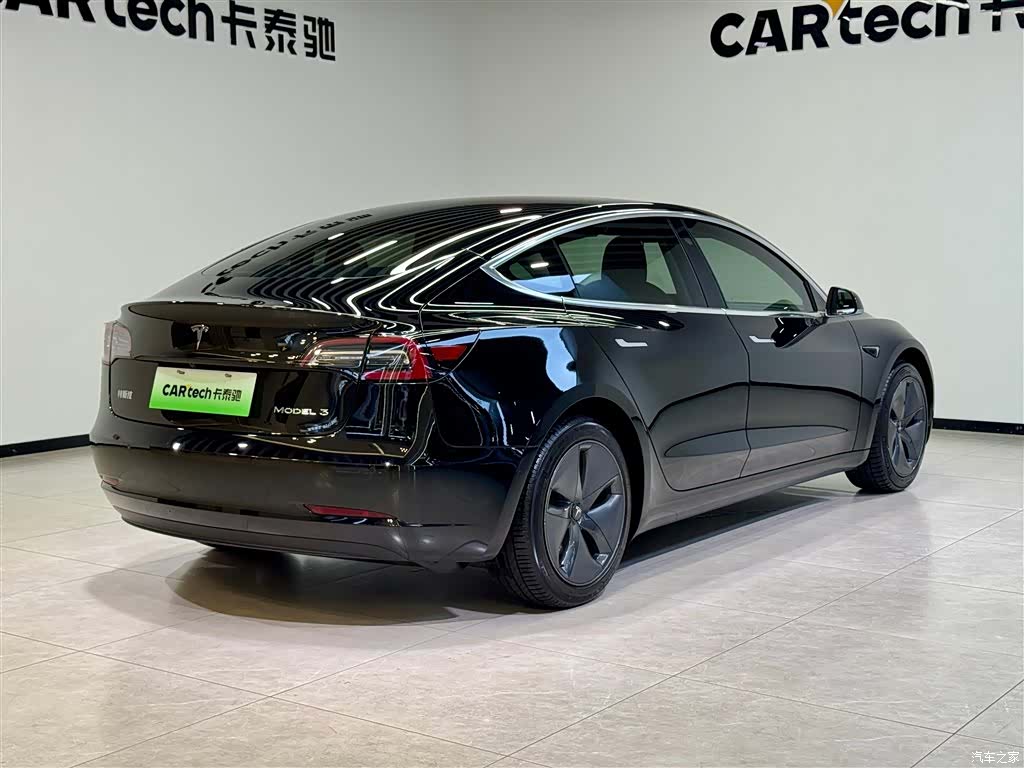 Tesla Model 3, 2020 4