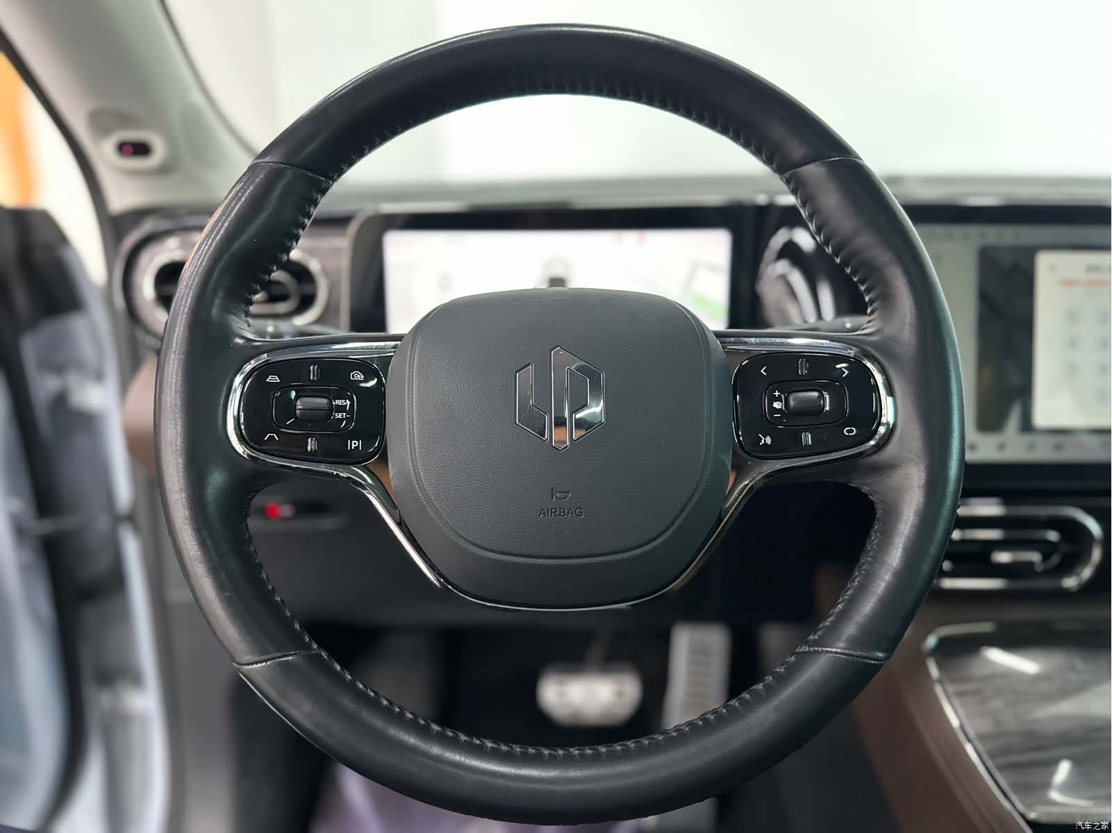 Leapmotor C11, 2022 8