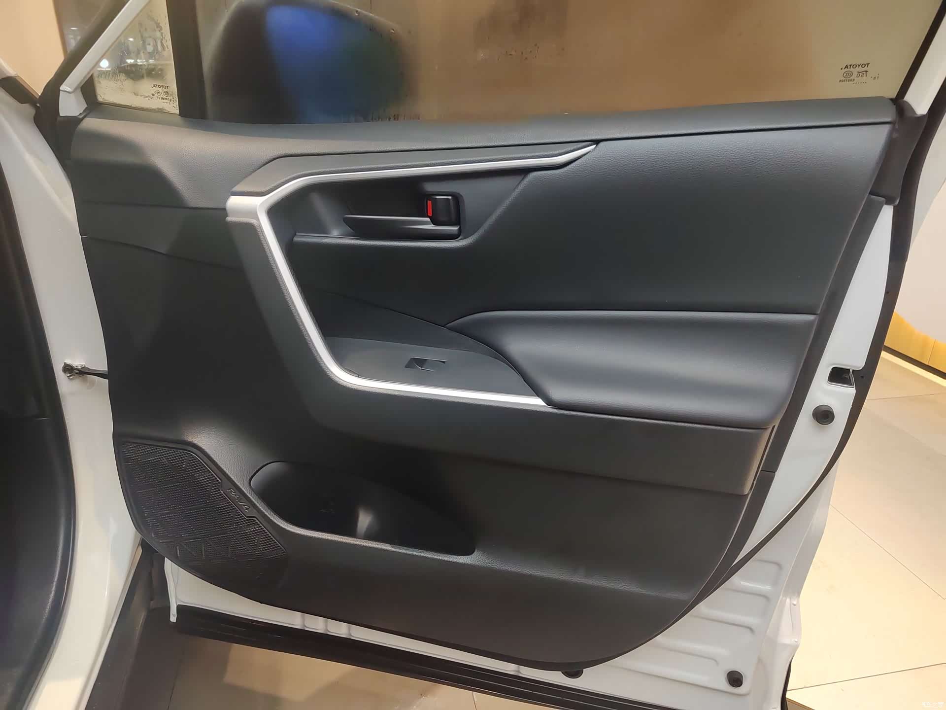 Toyota RAV4, 2022 20