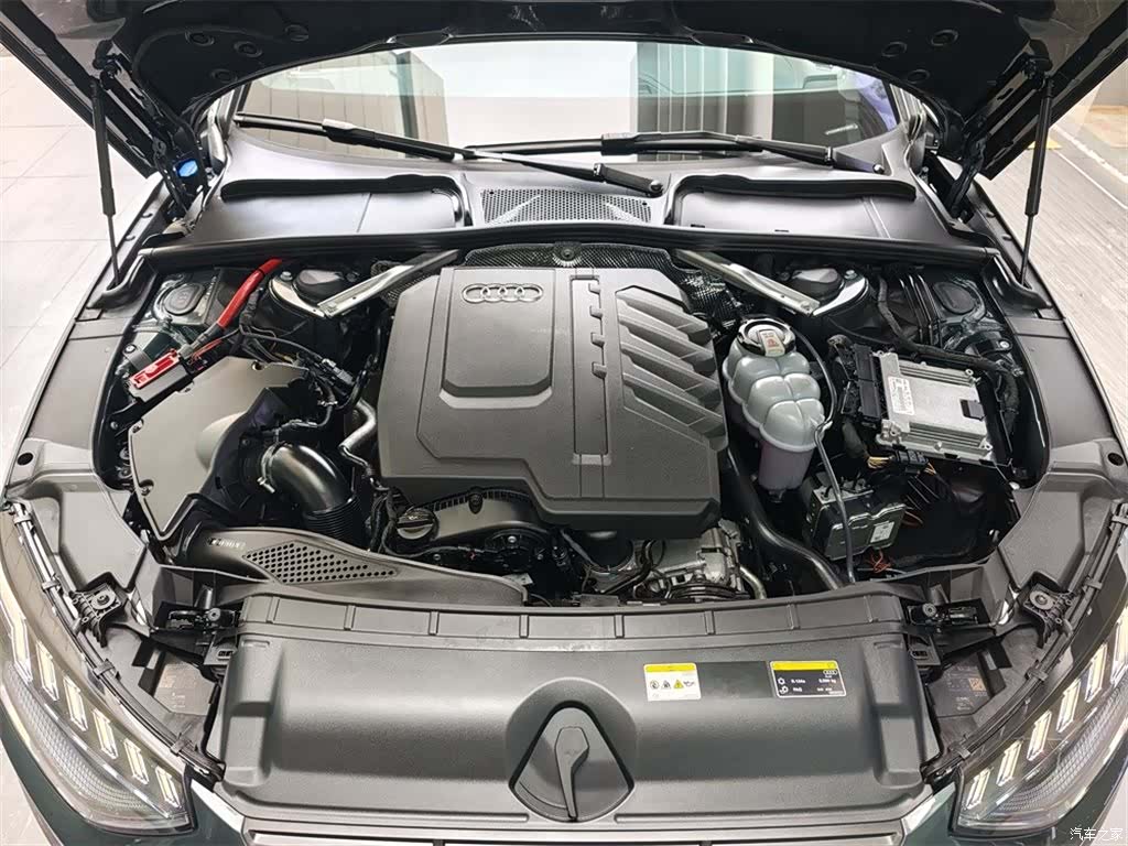 Audi A4L, 2023 8