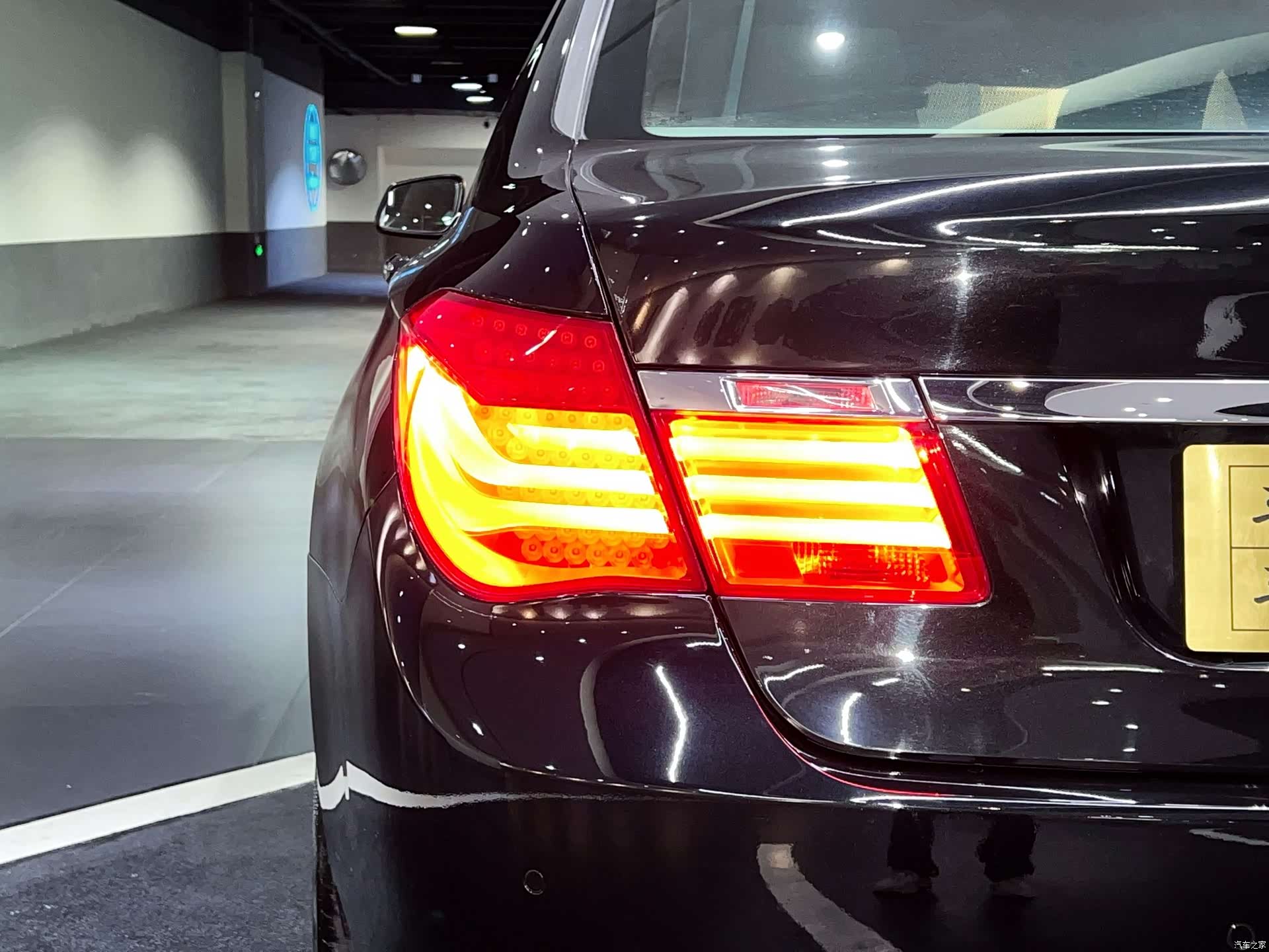 BMW 7 Series, 2011 9