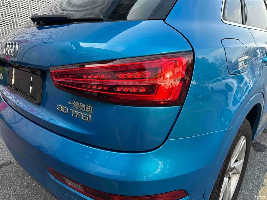 Audi Q3, 2018 9