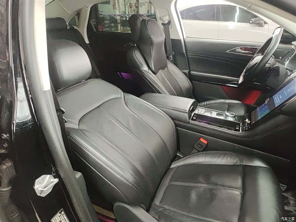 Ford Taurus, 2021 25