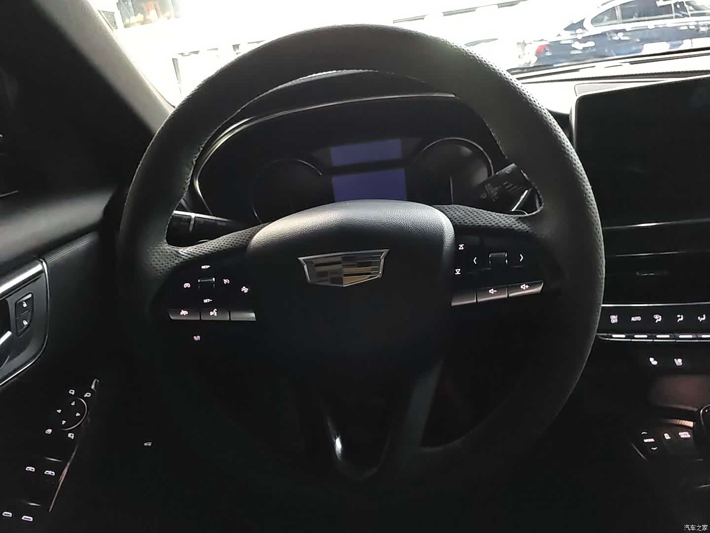 Cadillac CT5, 2022 9