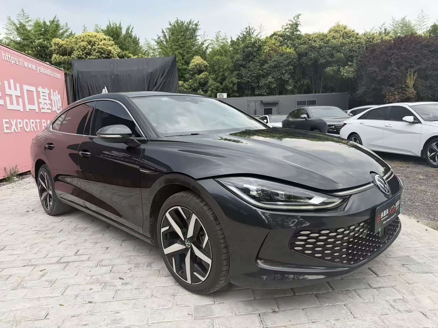 Volkswagen Lamando, 2022 3