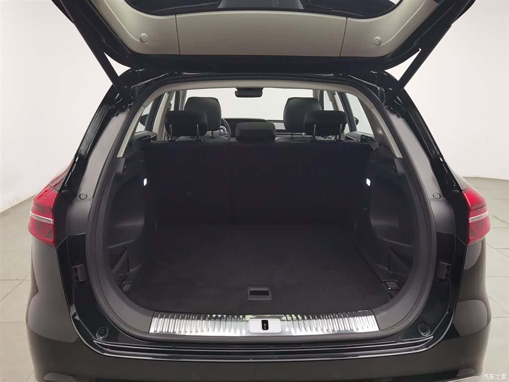 Hongqi HS5, 2022 16