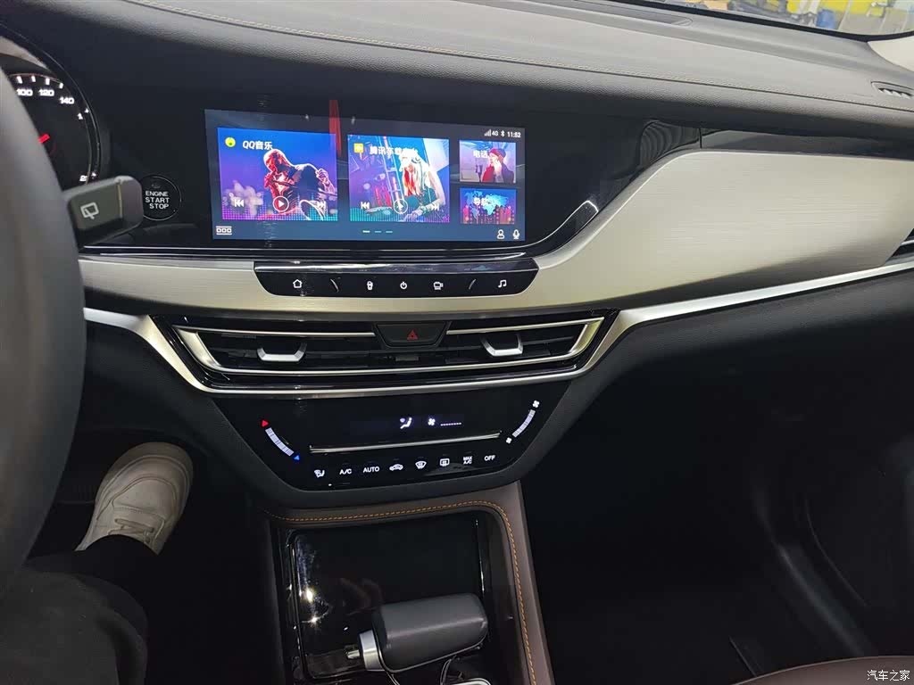 Changan CS35, 2019 13