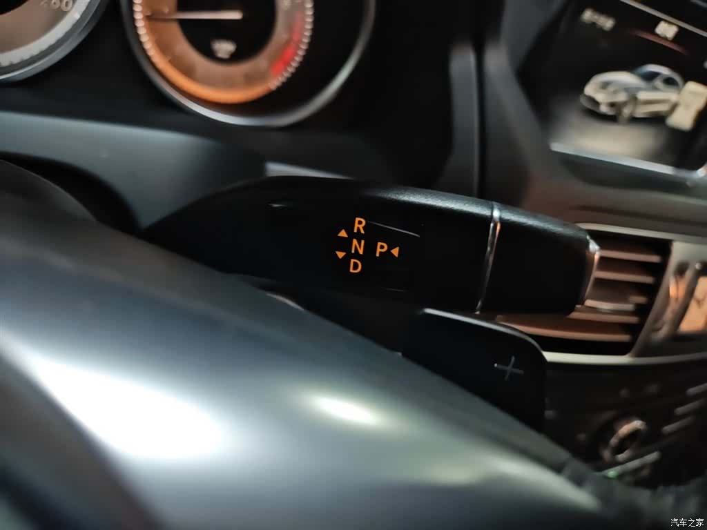 Mercedes-Benz E-Class, 2017 14