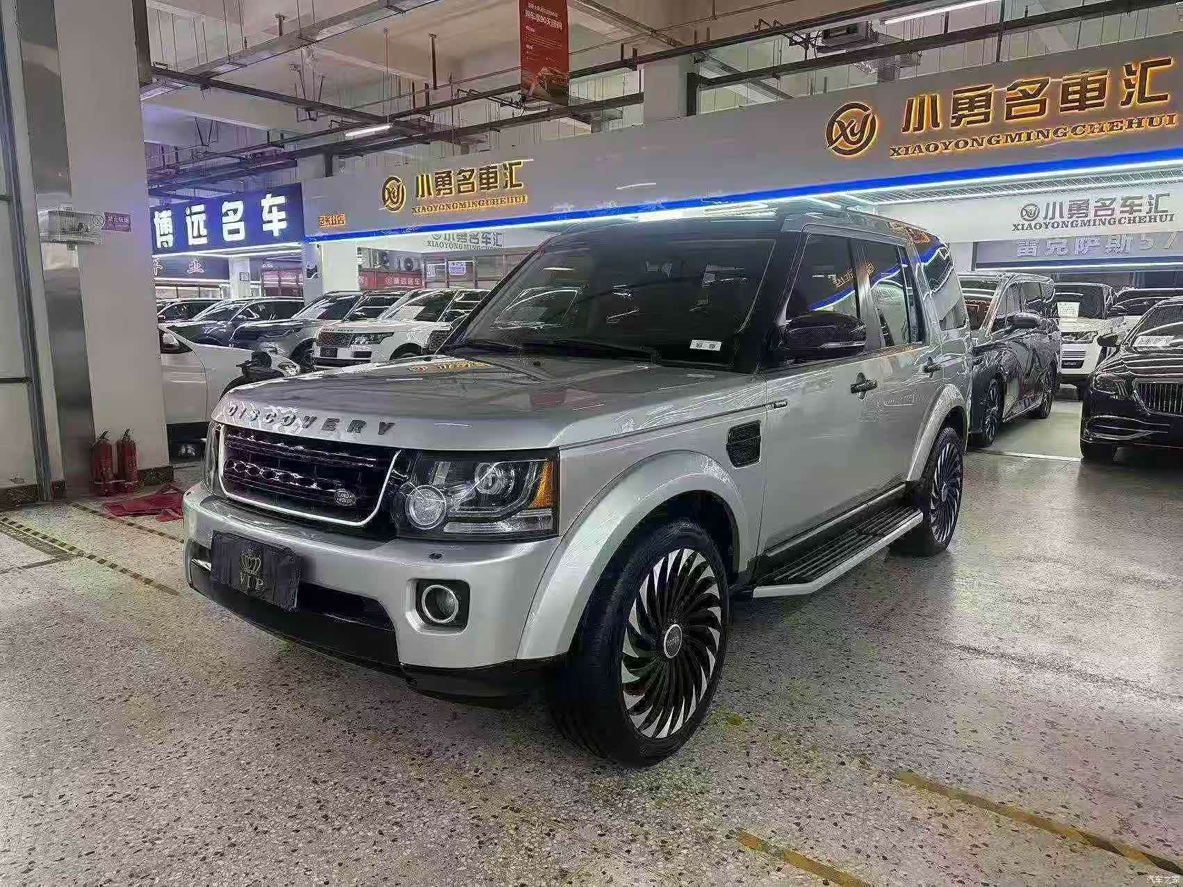 Land Rover Discovery, 2015 3