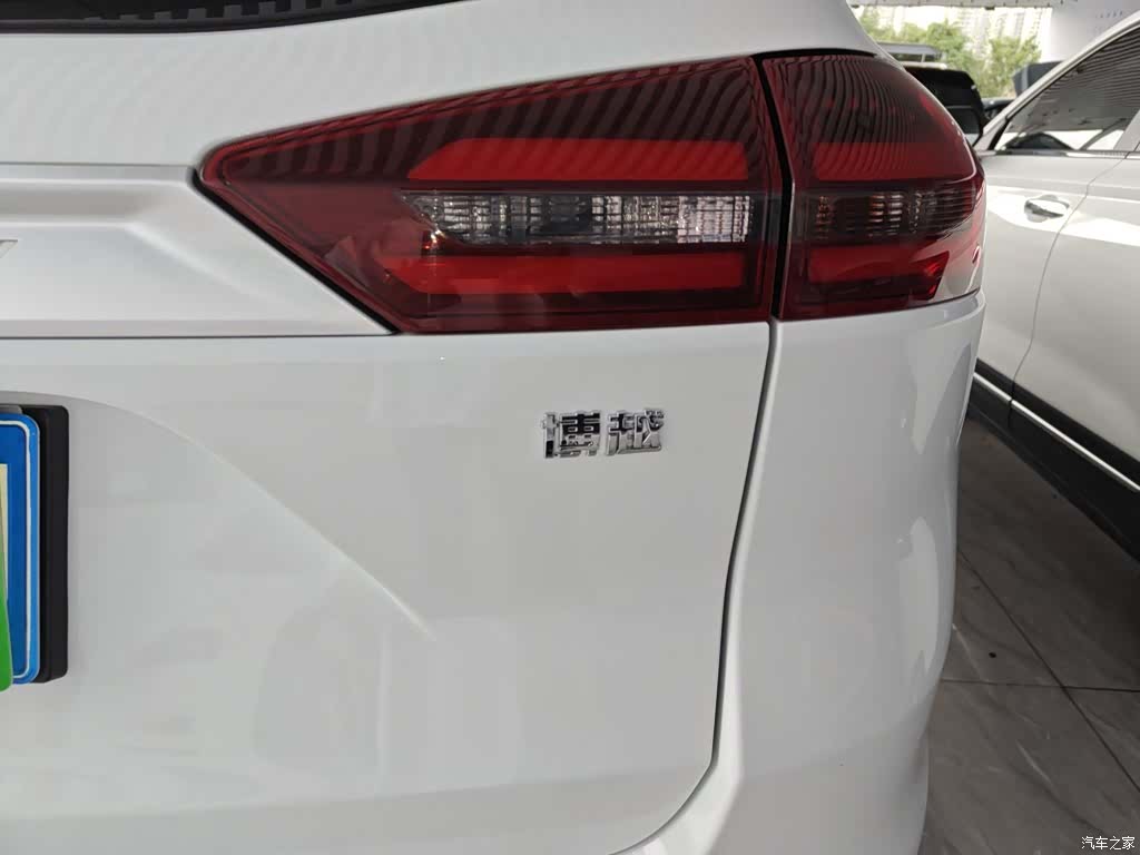 Geely Boyue, 2021 24