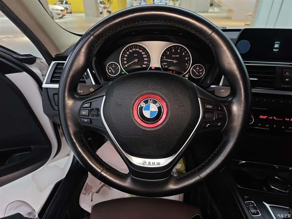 BMW 3 Series, 2018 11