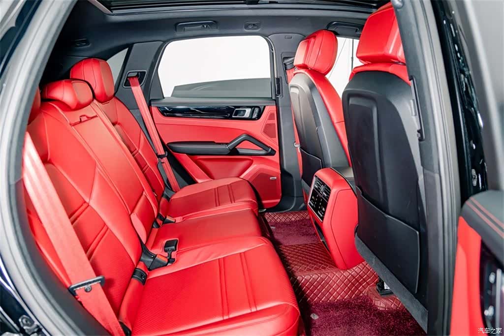 Porsche Cayenne, 2022 22