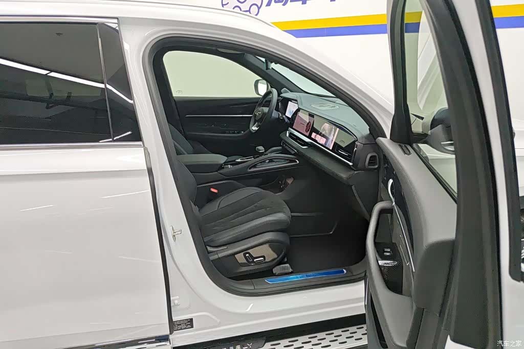 Geely Xingyue L, 2025 8