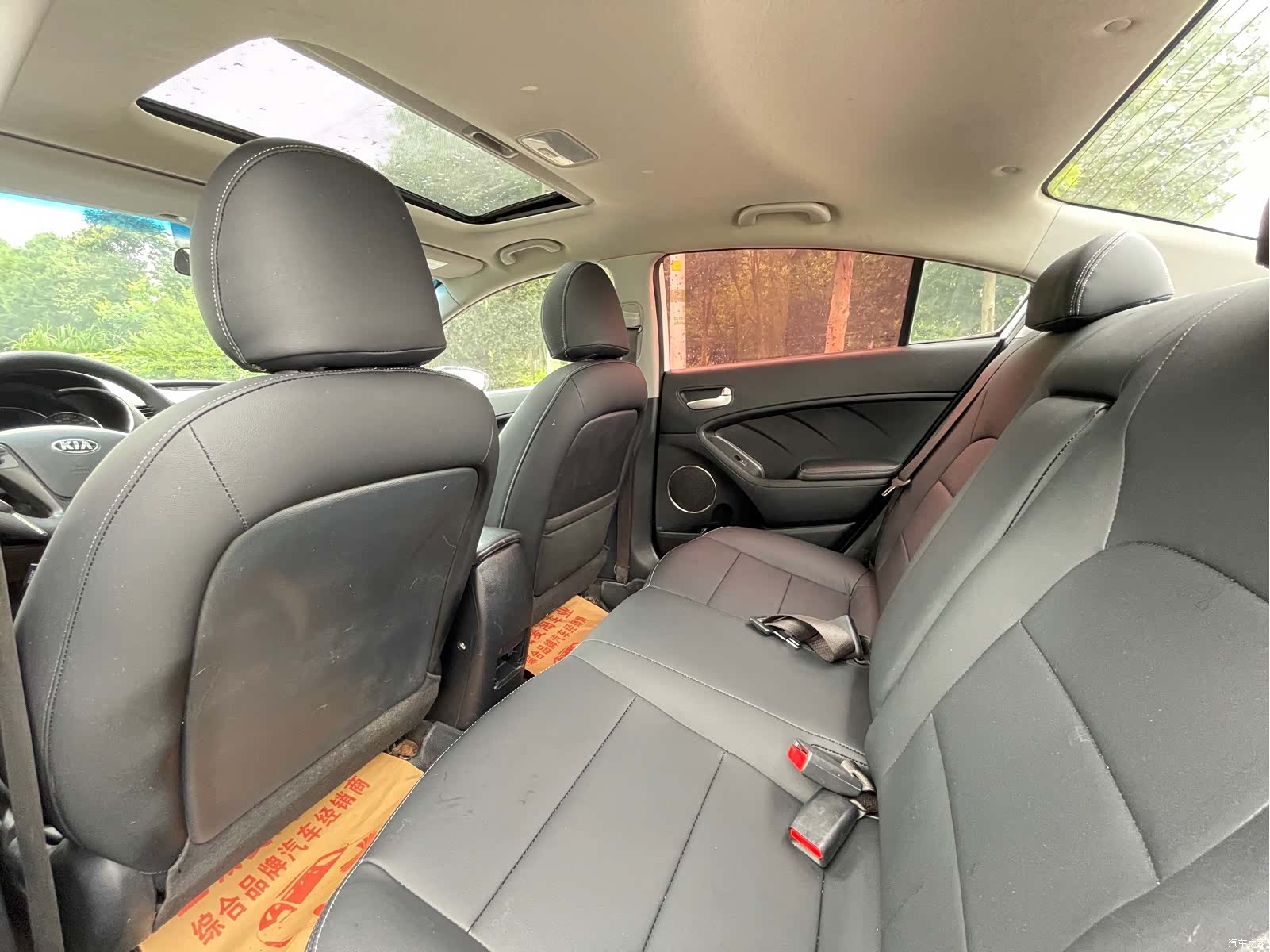 Kia K3, 2013 9