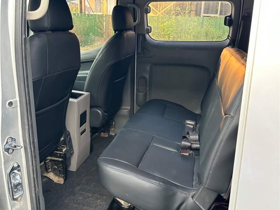 Nissan NV200 Nissan NV200