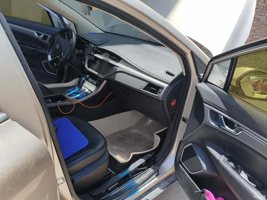 Geely Emgrand, 2018 20