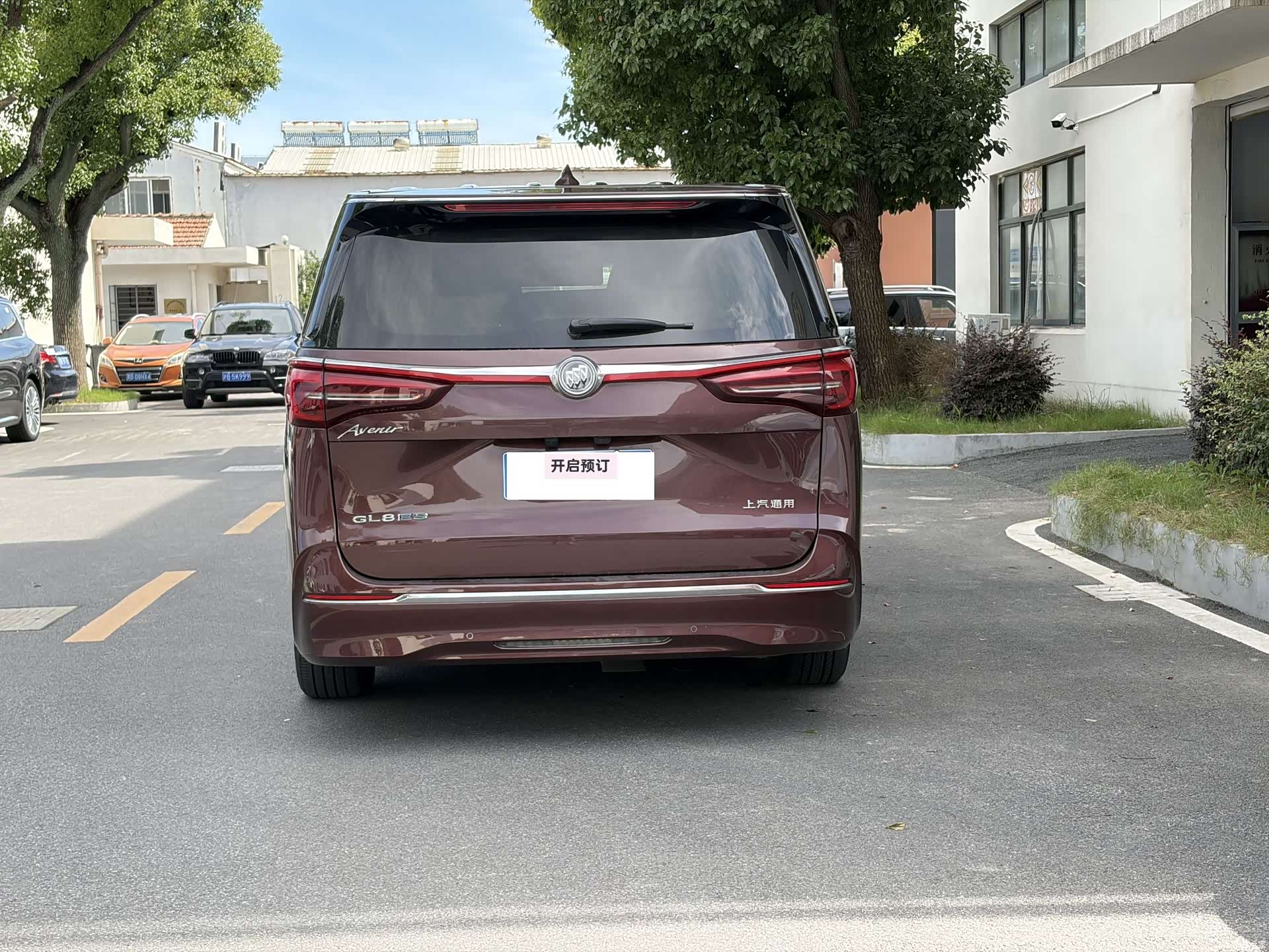 Buick GL8, 2022 9