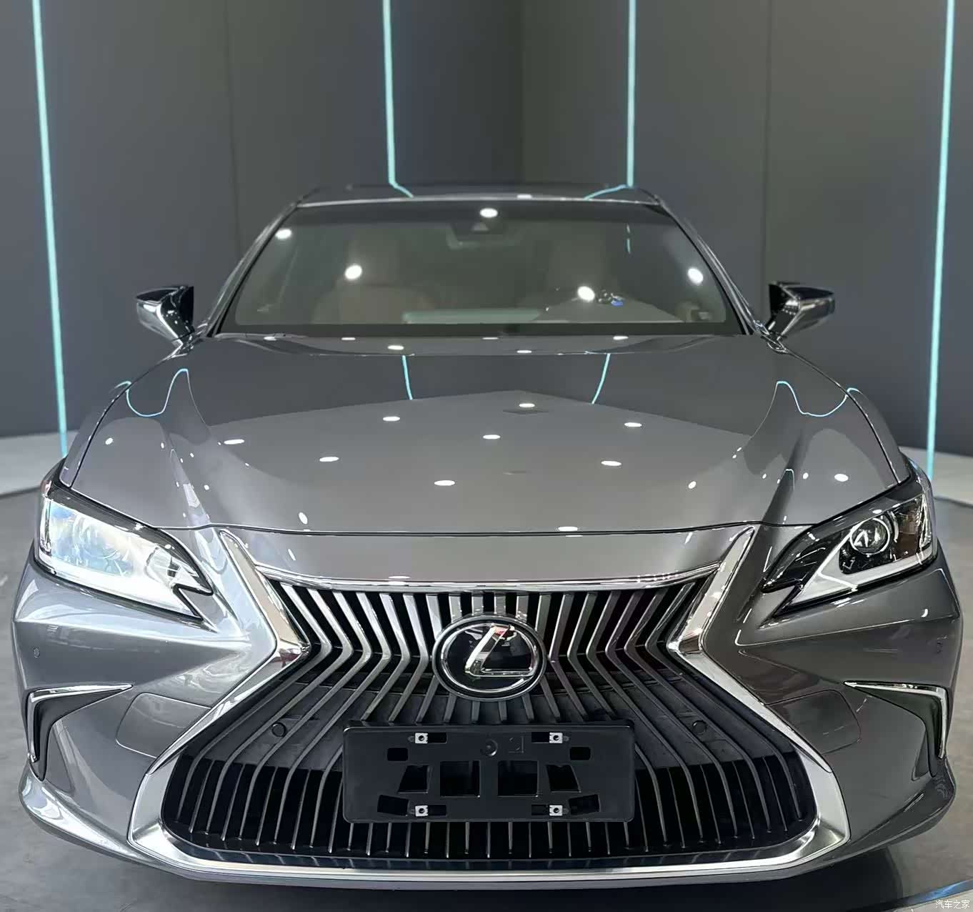 Lexus ES, 2021 2