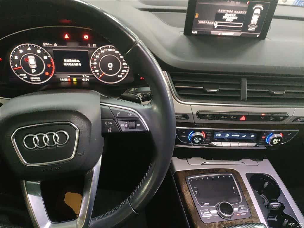 Audi Q7, 2019 10