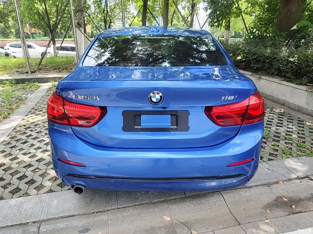 BMW 1 Series, 2017 6