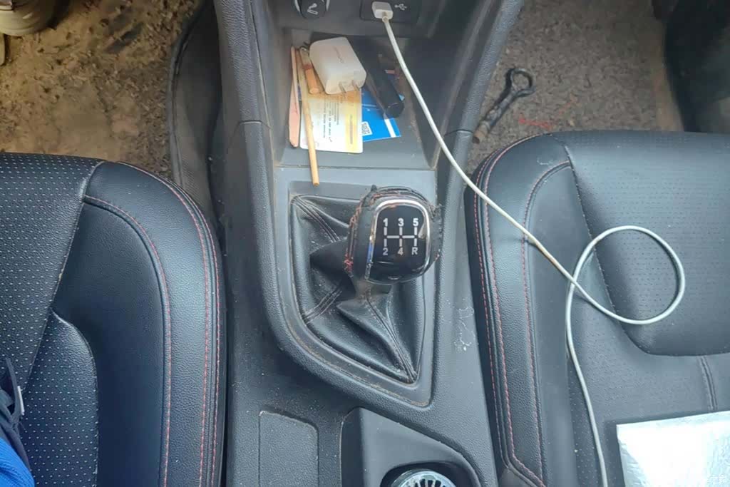 Chery 5, 2016 16